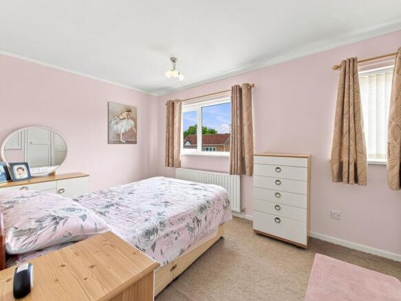 3 bed Detached for sale Image 8