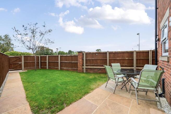 3 bed Semi-Detached for sale Image 10