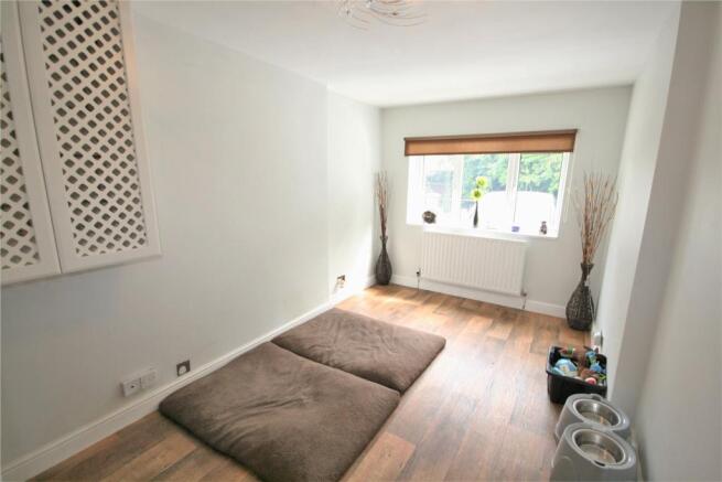 Sitting Room / Bed 4