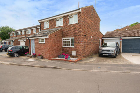 Pond Cross Way, Newport, Saffron Walden, Essex, CB11