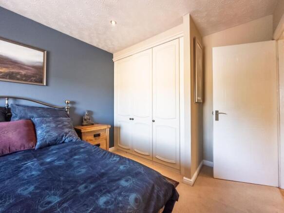 2 bed Apartment for sale Image 9
