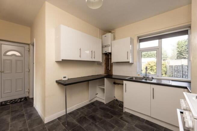 3 bed Semi-Detached for sale Image 6