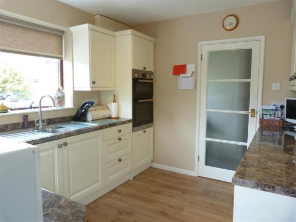 Kitchen 2