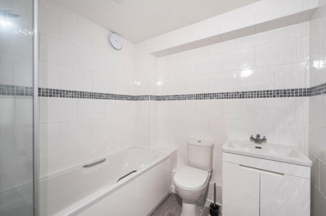 1428816-3-69b2edc...