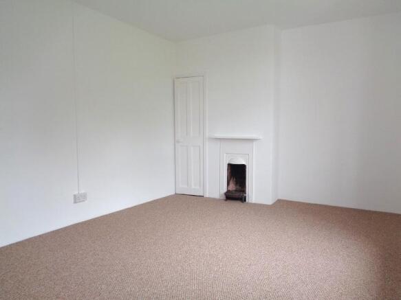 BEDROOM 2 (2)