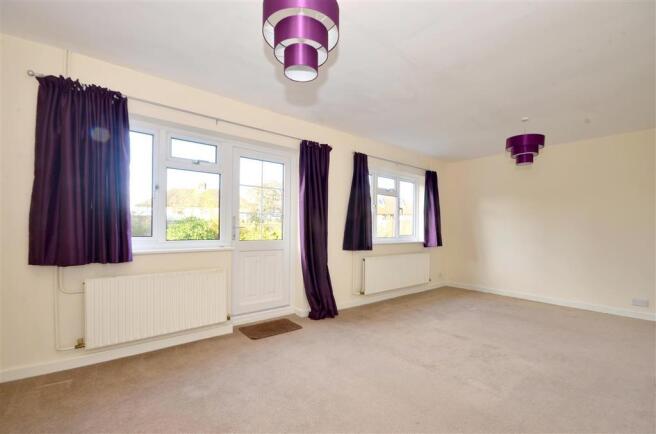 Lounge / Dining Room
