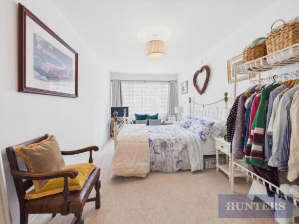 2 bed Apartment for sale Image 10