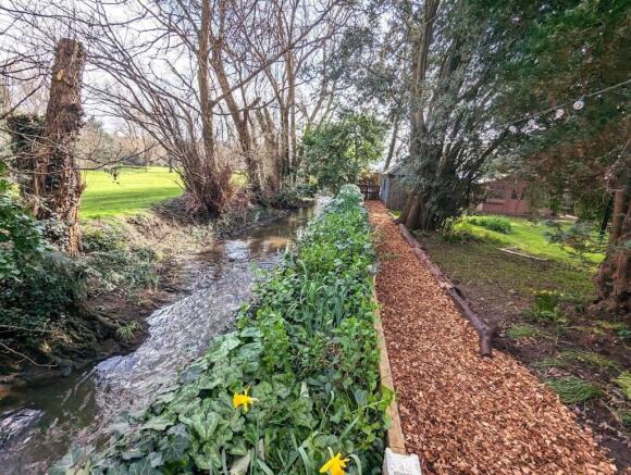 Garden and Outhouses Shots (42).jpg