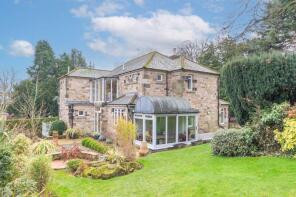 Yew Tree House, Alnmouth Road, Alnwick NE66 2QG