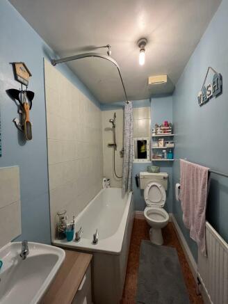 3 bed Block of Apartments for sale Image 5