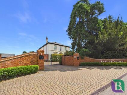 Sandy Court, Woburn Sands
