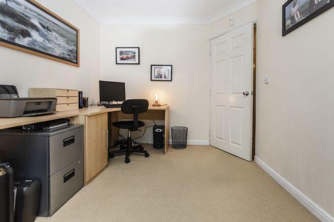 Bedroom 4 / Study