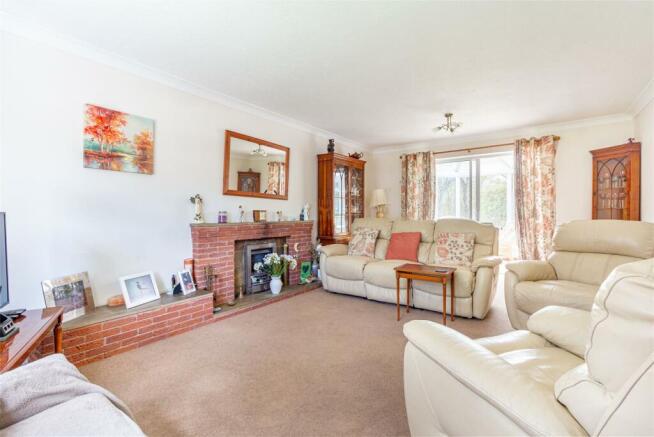 Living-Room-1.jpg