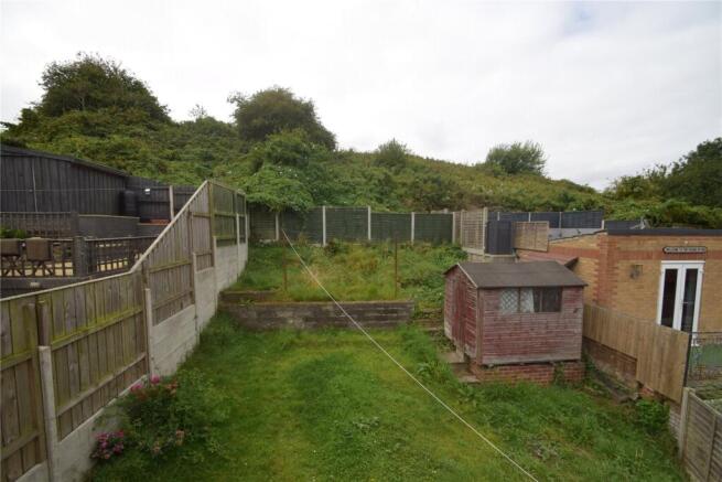 3 bed Semi-Detached to rent Image 10