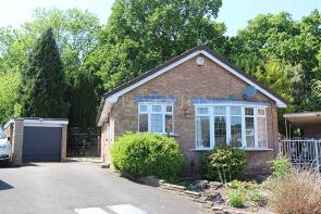 35, Denham Gardens, Wolverhampton WV3 8LW