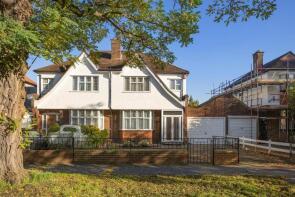 198, Beulah Hill, Upper Norwood, London SE19 3UX