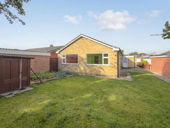 3 bed Detached Bungalow for sale Image 2