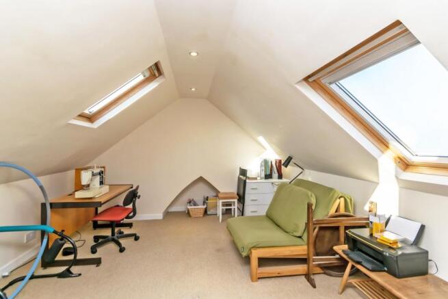 Loft Room / Studio