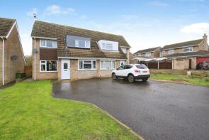 17, Newstead Close, Peterborough PE6 7UH