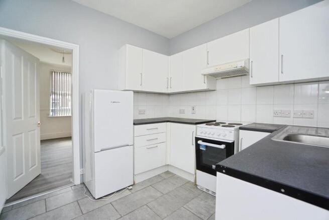 3 bed Terraced to rent Image 6