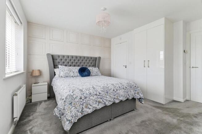 4 bed Detached for sale Image 12