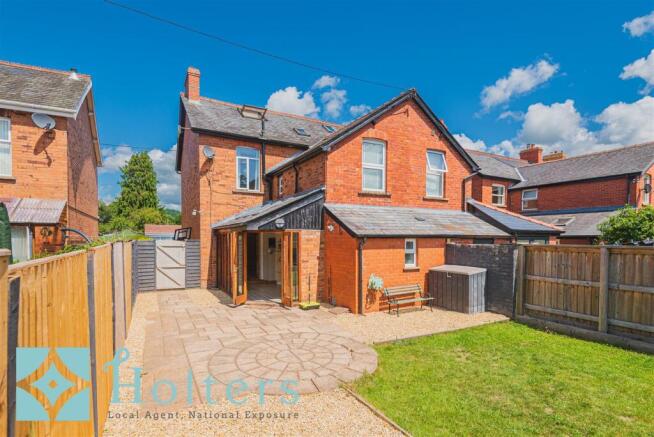 20 Ifron Road, Builth Wells-22.jpg