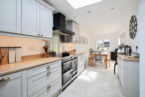 Mitre Copse, Bishopstoke, SO50
