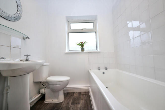 bathroom two.JPG