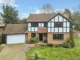 2, Grey Alders, Banstead SM7 1NL