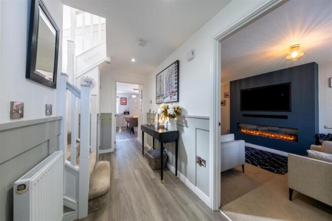 67 Hazelhurst Way-019.JPG