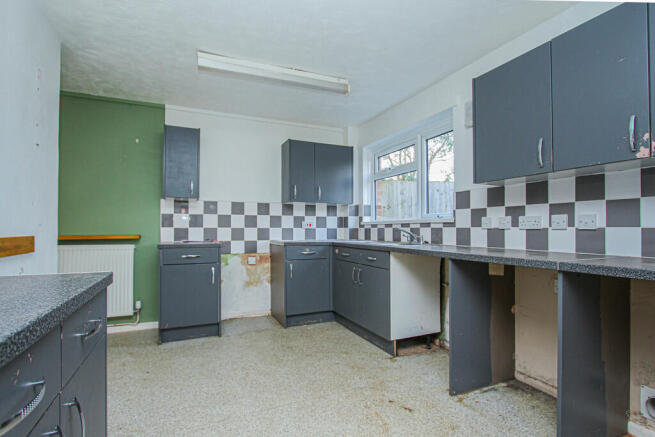 Kitchen/Breakfast...