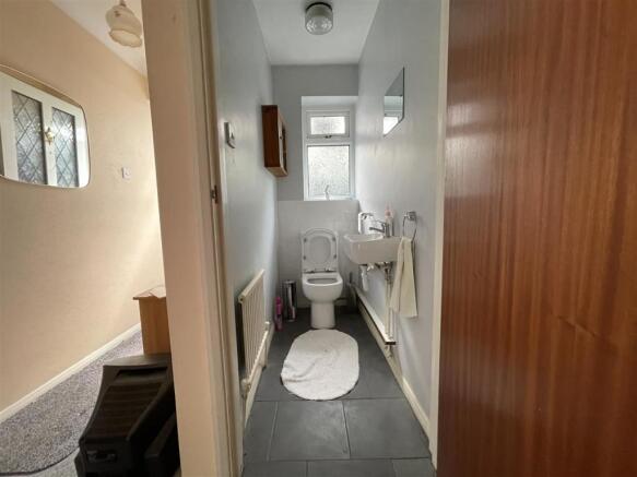 SEPARATE WC