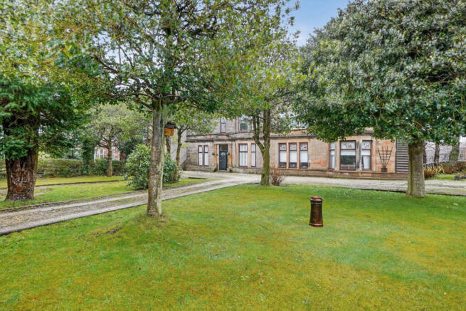 83 Brisbane Road, Largs KA30 8NP photo 2