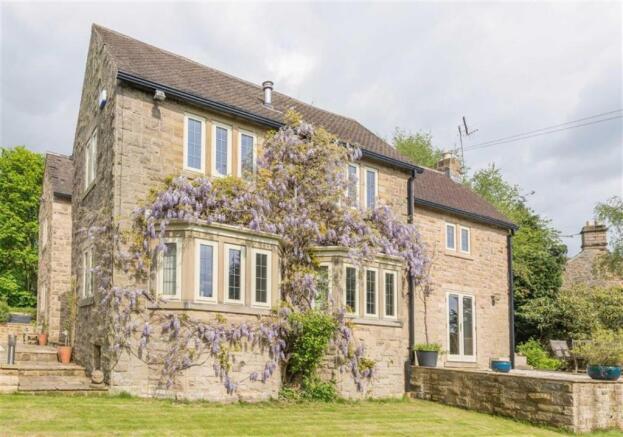 THE ACCOMMODATION CO