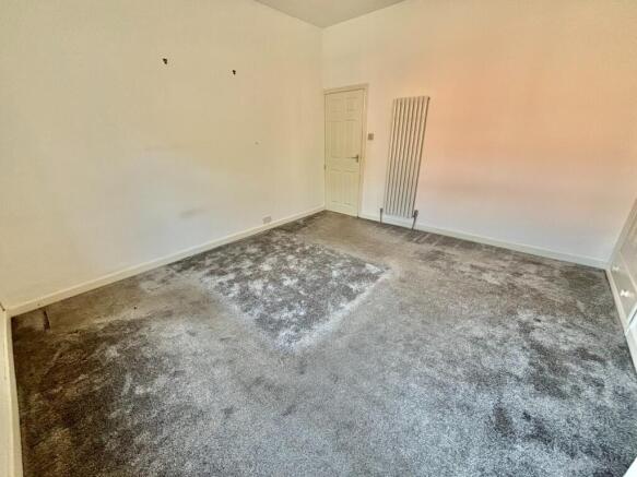 2 bed Terraced for sale Image 7