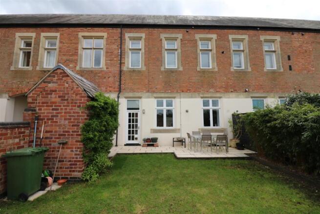 Rear elevation.JPG