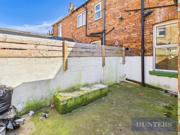2 bed House to rent Image 9
