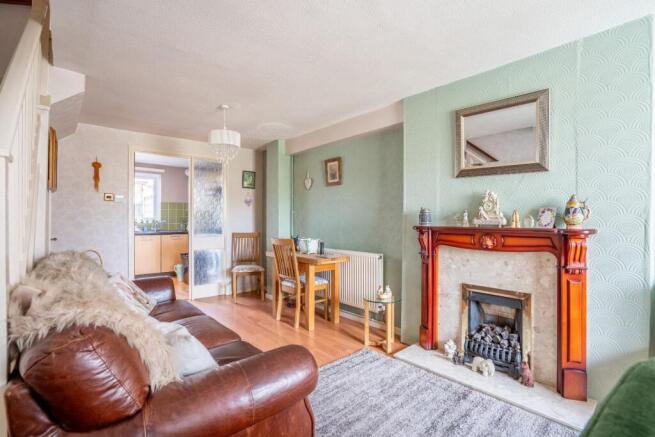 2 bed Town House for sale Image 6