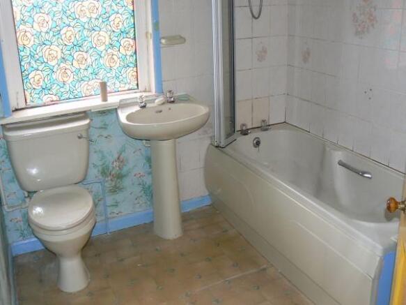 Photo 3