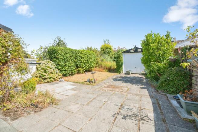 3 bed Semi-Detached for sale Image 4