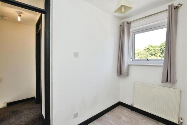 2 bed Terraced for sale Image 11