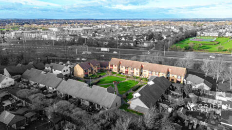 Brackendale Court, Basildon, SS13