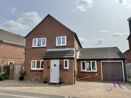Greenwich Gardens, Newport Pagnell