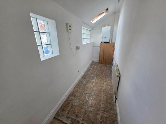 2 bed Terraced for sale Image 10