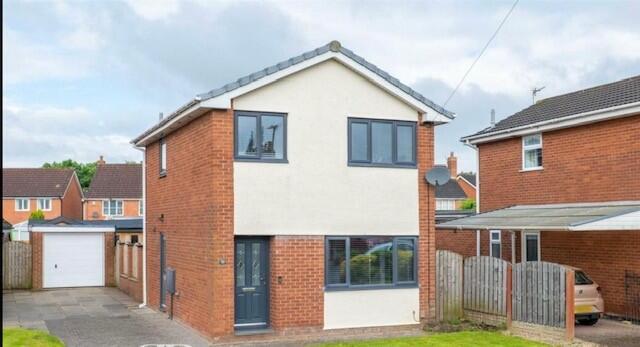 3-bed detached on Lowther Drive, Leyland, Lancashire, £260,000