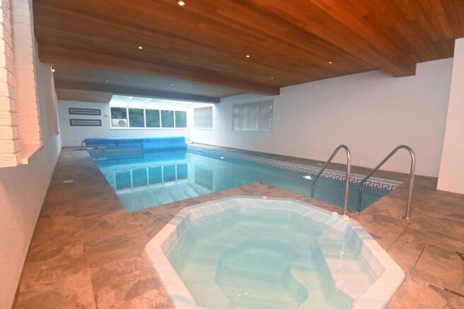 5 bed Manor House for sale Image 4