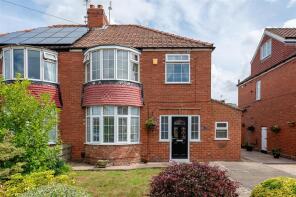 55, Whernside Avenue, York YO31 0QB