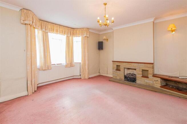 Rockingham Road, Kettering photo 4
