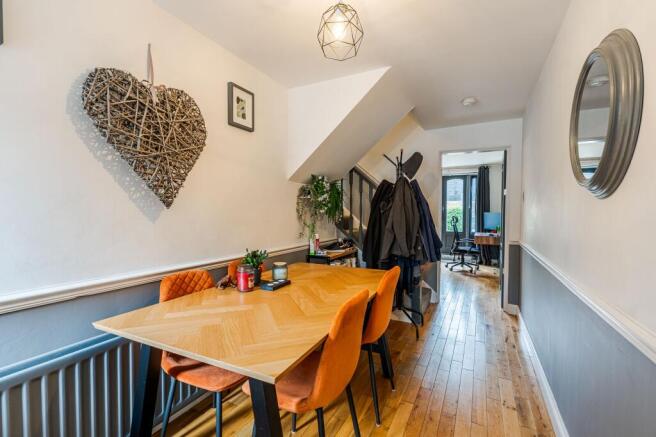 2 bed Terraced for sale Image 5