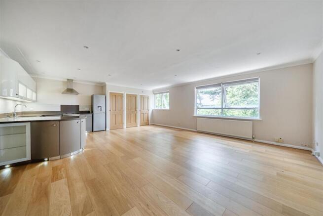 Living/Kitchen